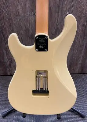 PRS Guitars - John Mayer Silver Sky SE Electric Guitar with Gigbag - Moon White 2